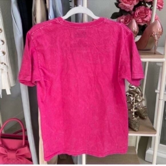 New Barbie Hot Pink Dream Car T- Shirt Size M/L - Picture 3 of 7